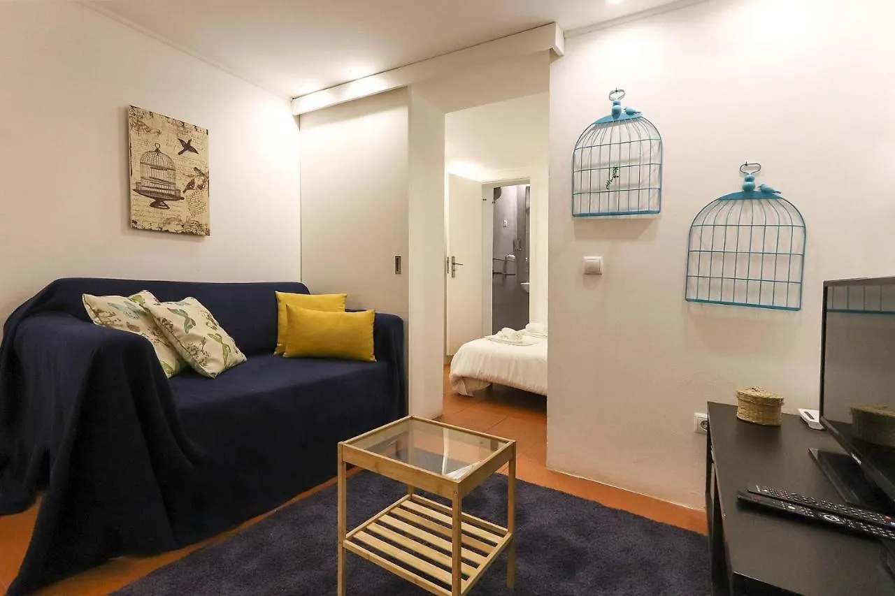 Apartment Bairro Alto Blue & Green By Homing Lisbon Portugal