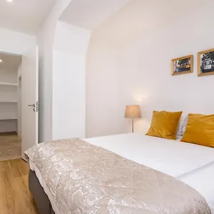 Whome | Graca Premium #23 Apartment